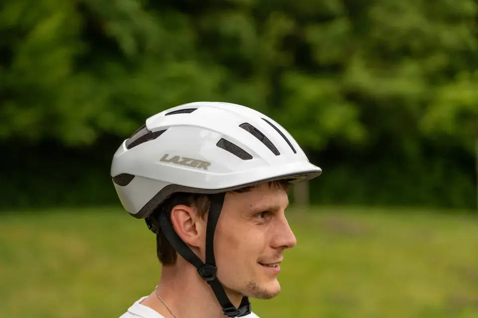 Lazer Compact Kineticore Kask | M/L | 55-61 Cm | Beyaz |
