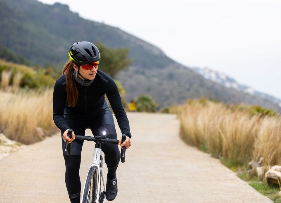 Lazer Vento KC Kineticore CE Kask Black Flash Yellow - Medium