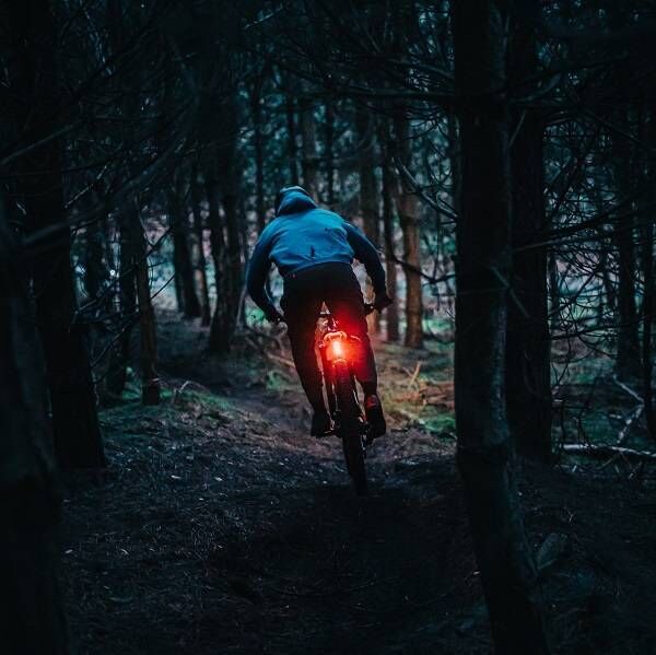 MagicShine SEEME 100 Şarjlı Arka Stop -| Hareket Sensörlü |