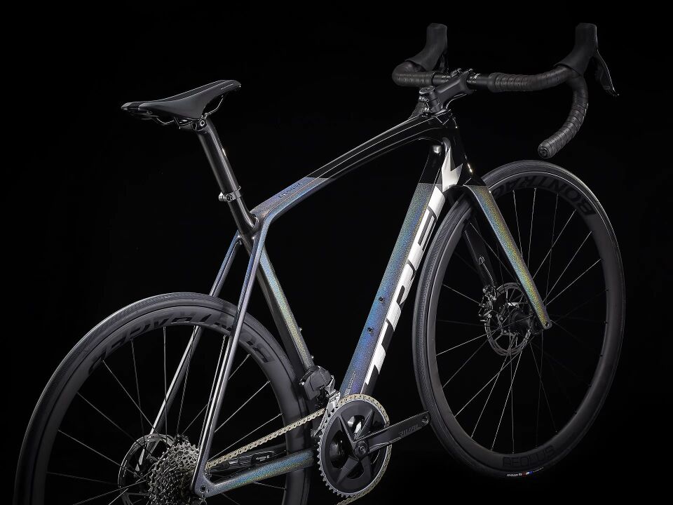 Trek Emonda SL 6 Etap (RIVAL 12'Lİ) 56 - HOLOGRAM GRİ SİYAH
