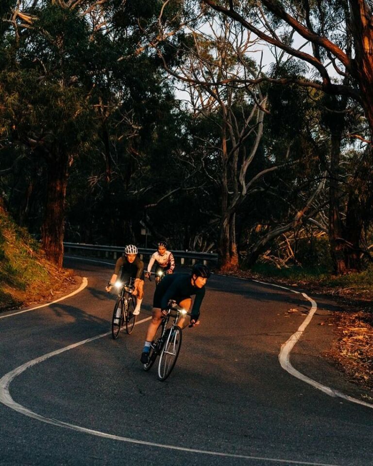Knog ROAD 400 Şarjlı Ön Far