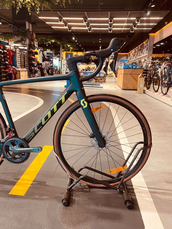 Scott Addict 40 Karbon Yol Bisikleti XLarge - 58