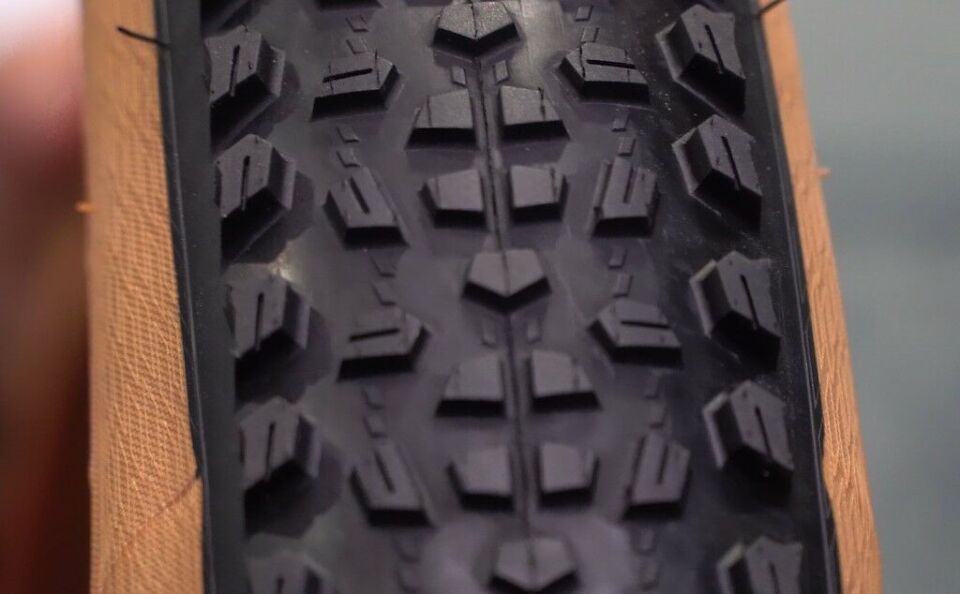 Rubena Scylla 29x2.45 Tubeless Textra Sarı Yanak Dış Lastik