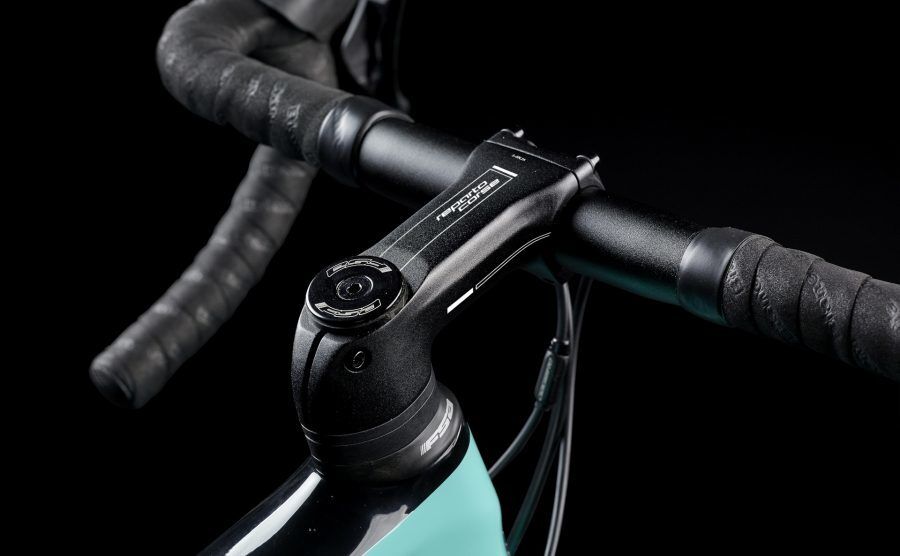 BIANCHI INFINITO XE DISK SHIMANO ULTEGRA 11S CELESTE CK16/BLACK FULL GLOOSY