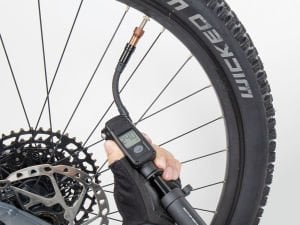 TOPEAK - Mountain2Stage Digital - Amortisör ve Lastik Pompası (300Psi) TMTD-2STG