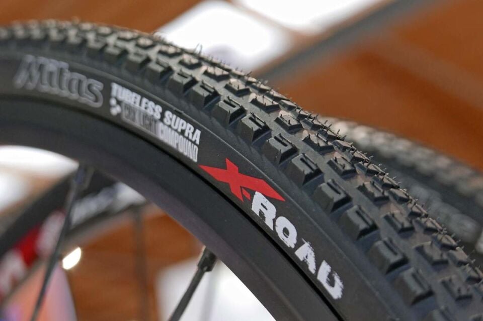 Mitas Dış Lastik X-Road, 700x38C Tubeless Supra