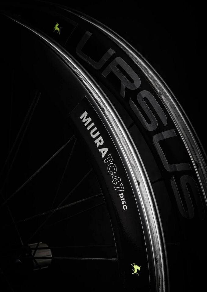 URSUS MIURA TC47 Jant Seti - Karbon - Disc - Tubeless - Sokma Mil 12mm